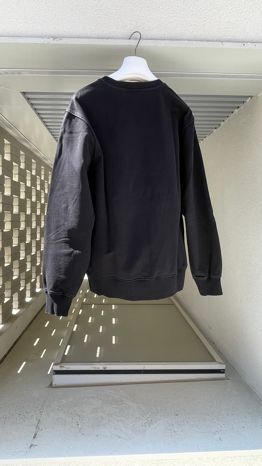 : [정품] 헬무트 랭(HELMUT LANG) 로고 맨투맨 블랙 상품이미지5