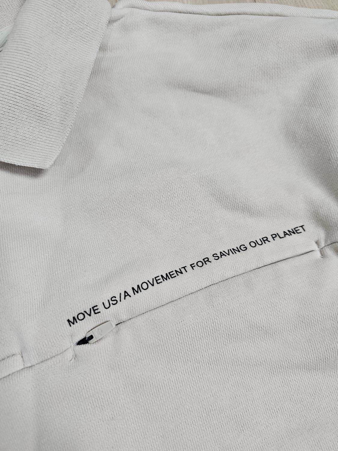 [100] 데상트 코튼 긴팔 폴로 티셔츠 상품이미지3