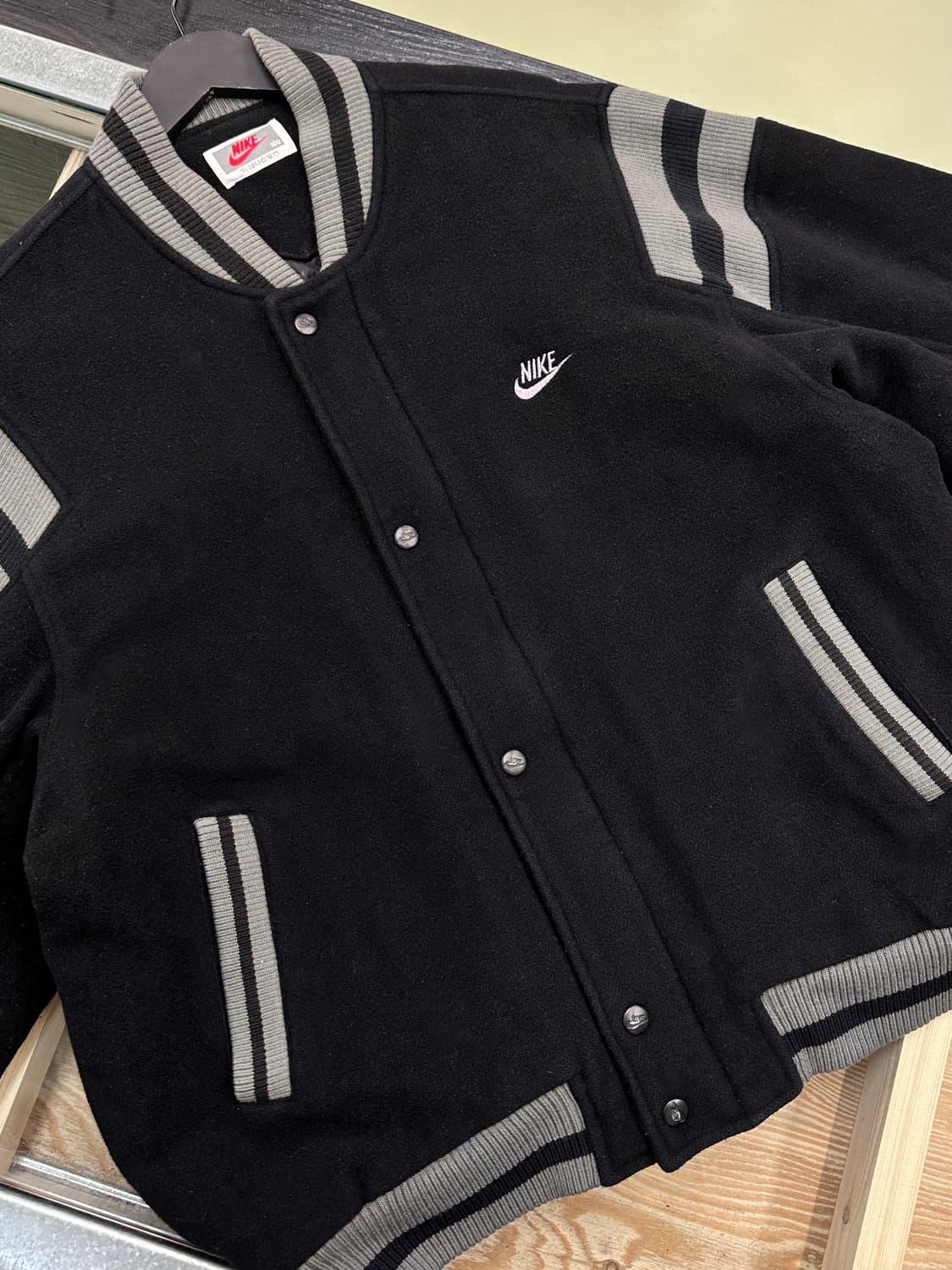 나이키 90's 울 바시티 자켓 상품이미지4