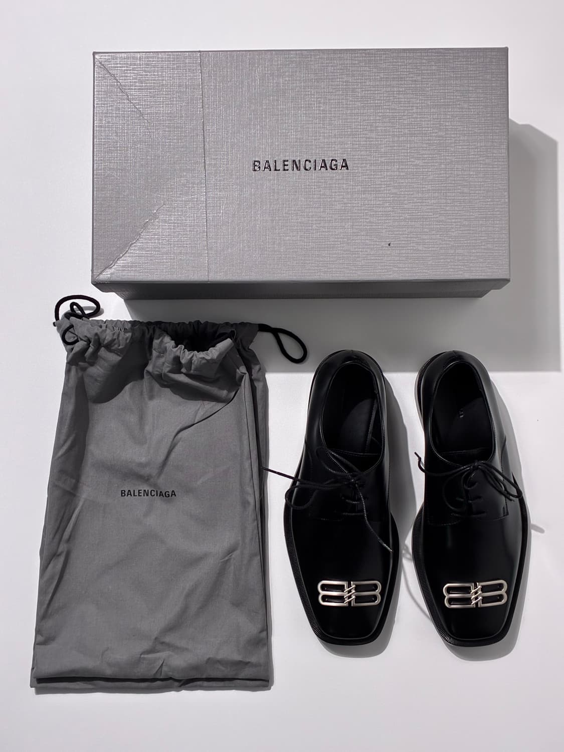 발렌시아가 BB 아이콘 더비 슈즈 블랙 41사이즈 상품이미지4