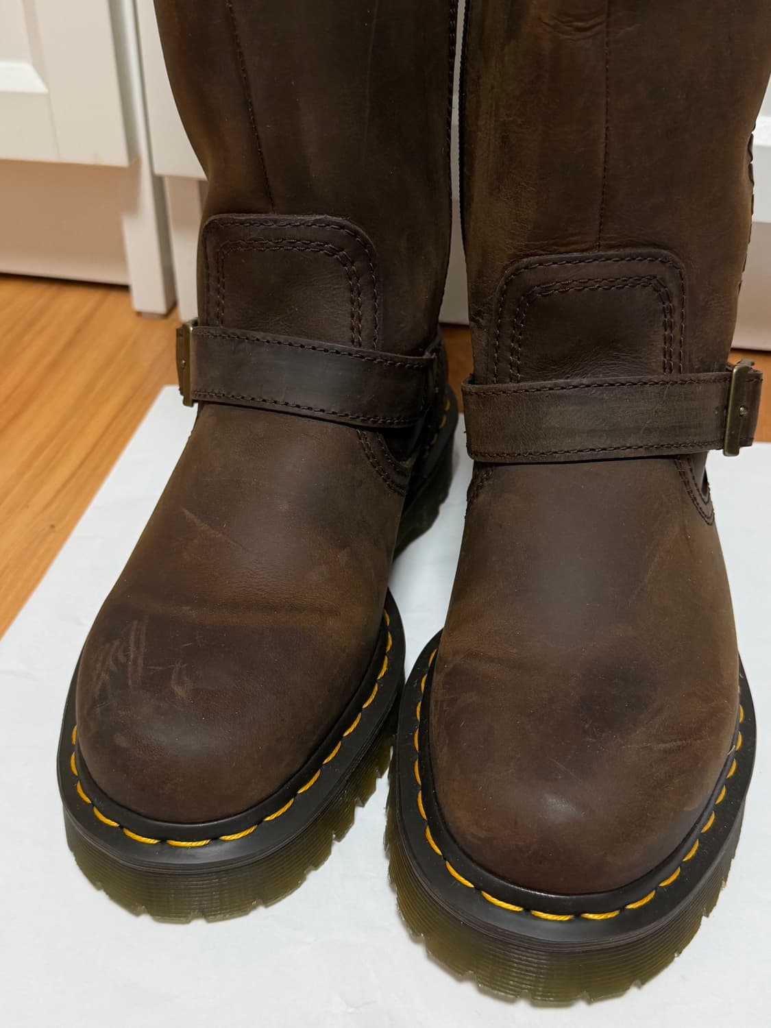 닥터마틴 애니스톤 니하이 크레이지 호스 250 사이즈 새상품 상품이미지3