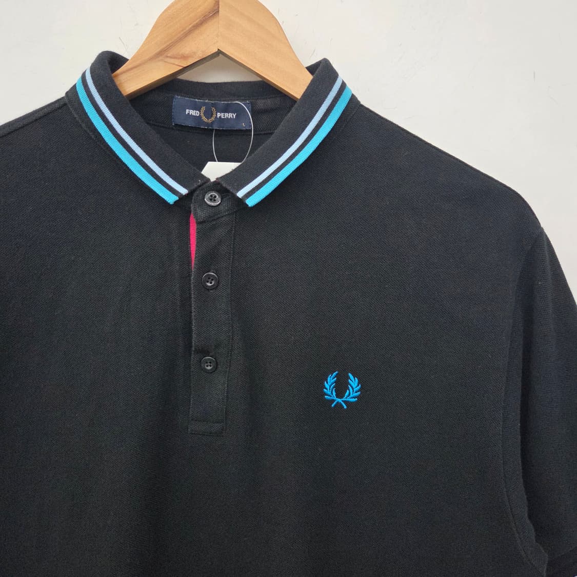 프레드페리 블랙 카라 반팔티셔츠 남L 상품이미지2