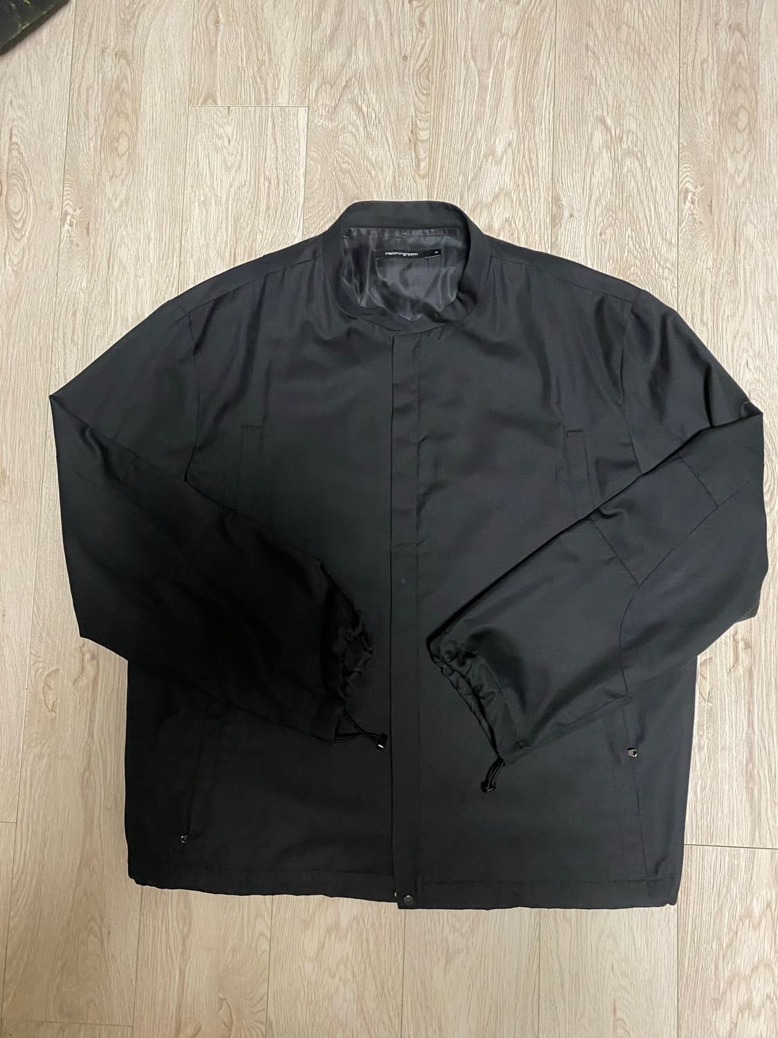 해칭룸 유틸리티 자켓 블랙 상품이미지1