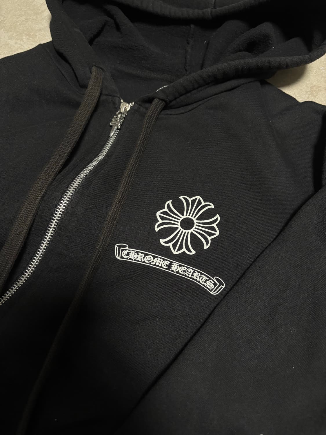 크롬하츠 대거 백로고 후드집업 상품이미지3