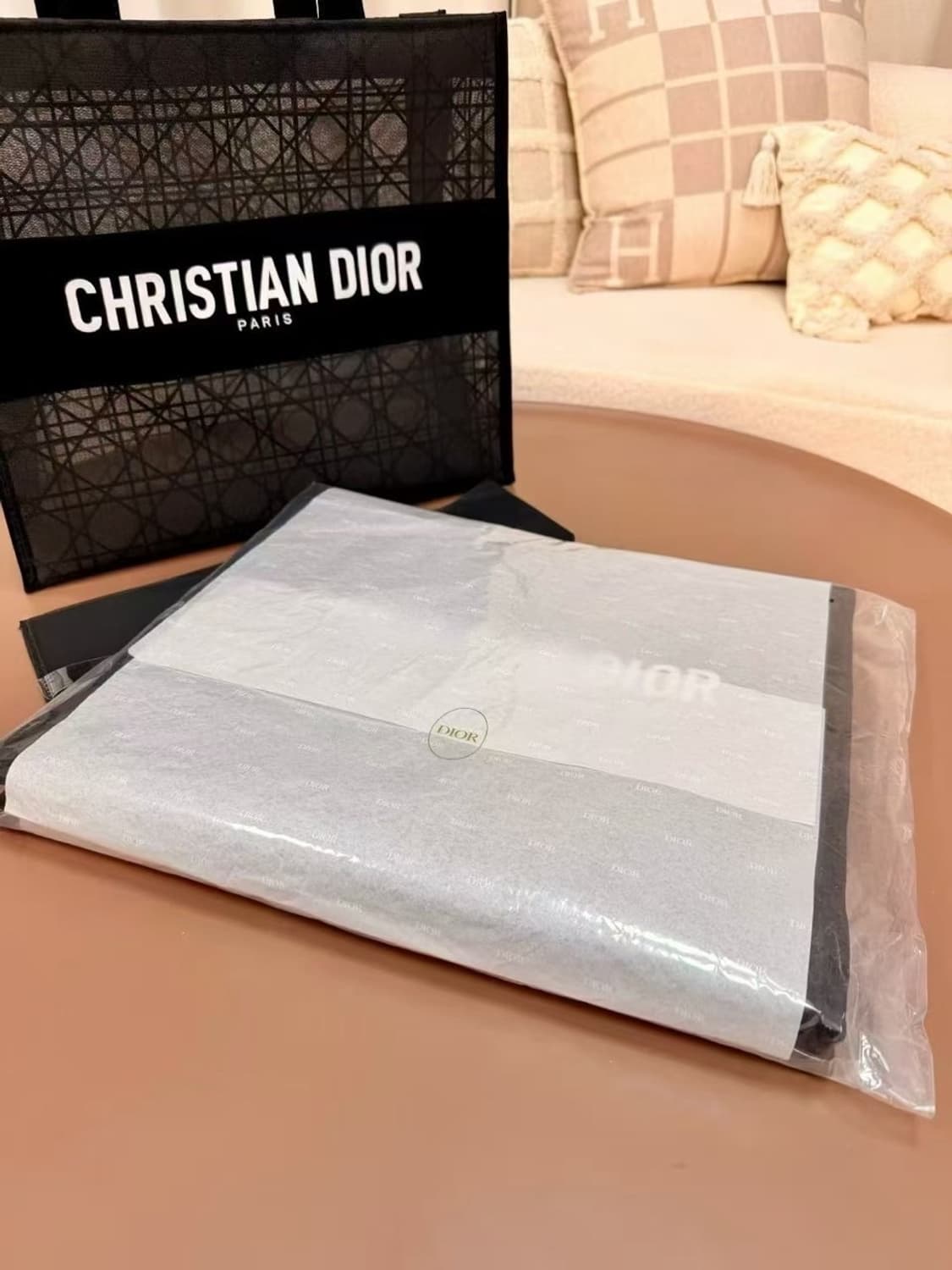 26S/S 디올뷰티 리미티드 메쉬 자수 세트 토드백 상품이미지7