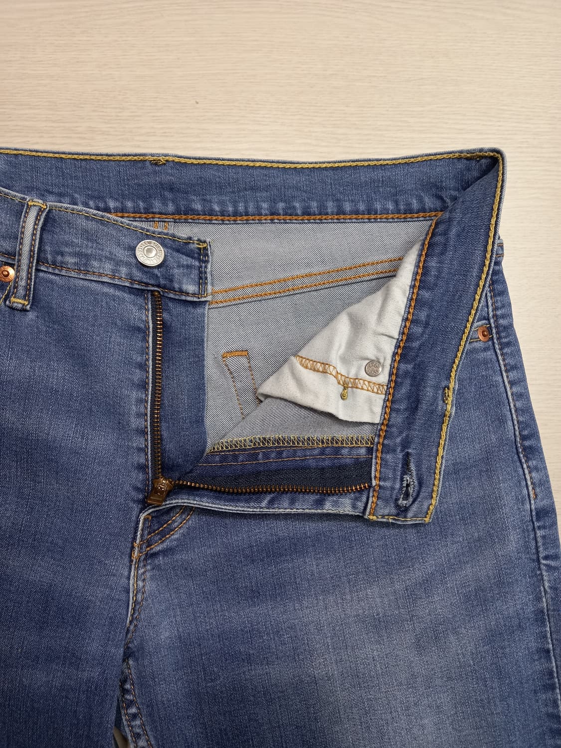 32 리바이스511 워싱 부드러운스판 슬림일자진 32-279 상품이미지7