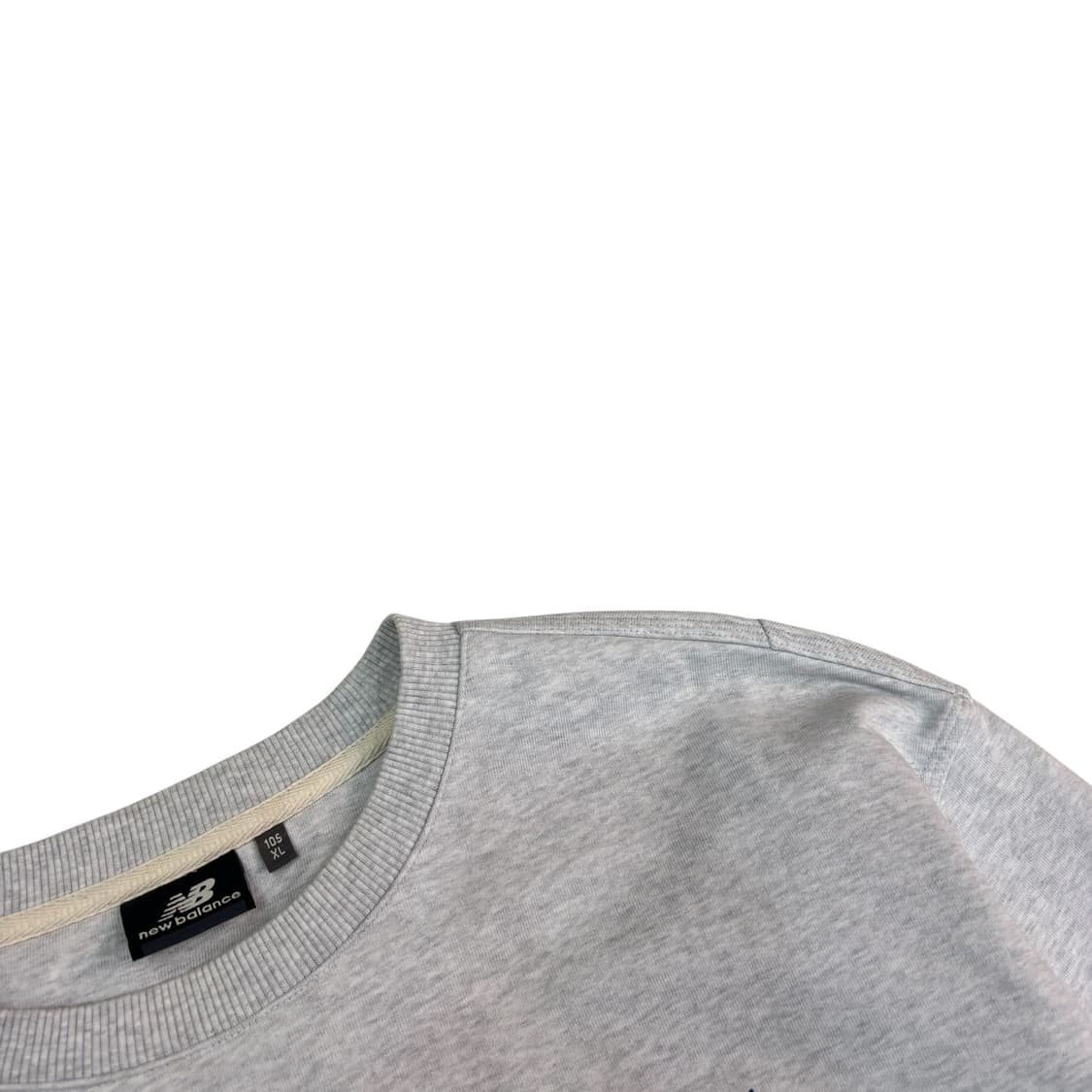 뉴발란스 그래픽 스웻셔츠 상품이미지3