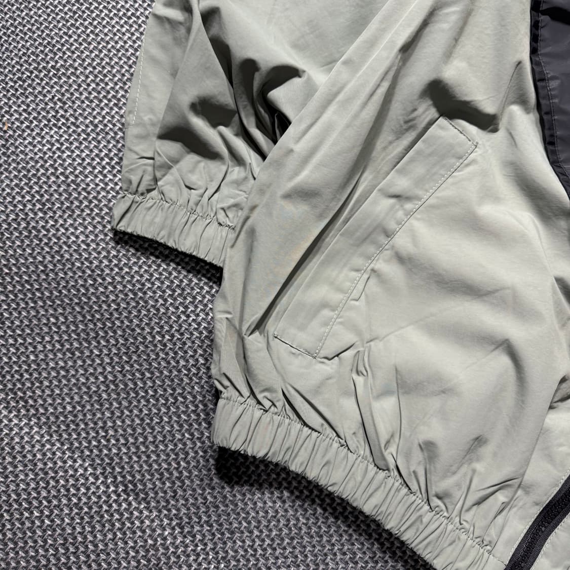 새상품 밀리터리 IPFU 바람막이 (M/L) 상품이미지4