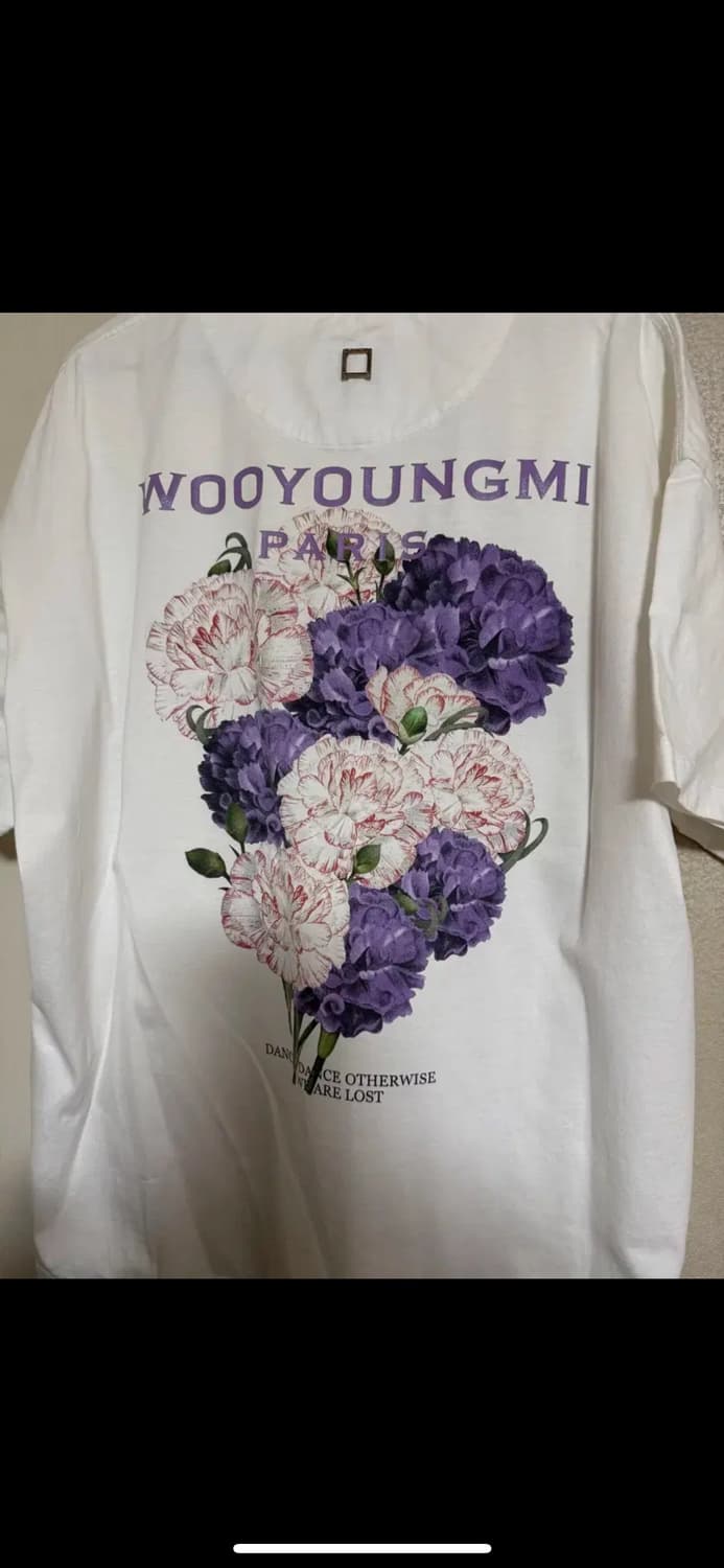 우영미 21ss 플라워프린팅 48size 반팔티셔츠 상품이미지1