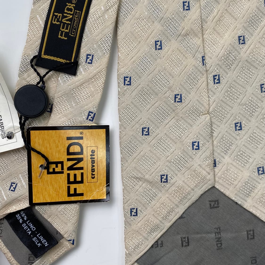 택달린 펜디 (FENDI) 모노그램 명품 정품 넥타이 상품이미지6