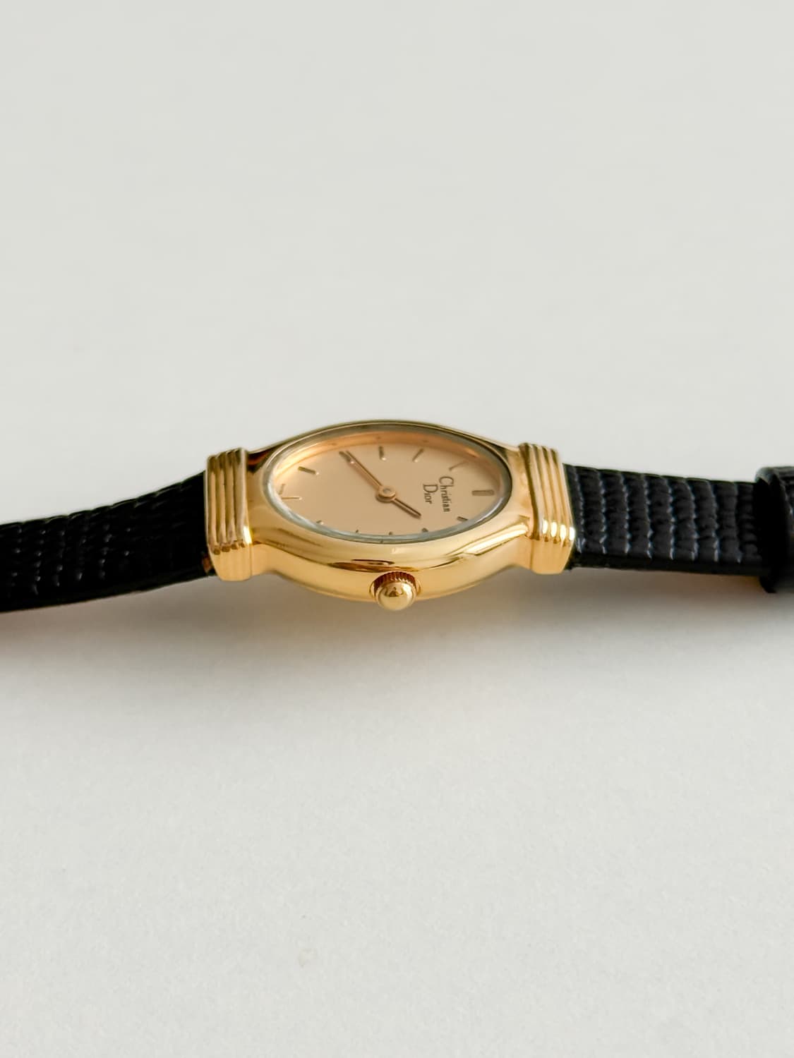 디올 오벌 라운드 시계 상품이미지9