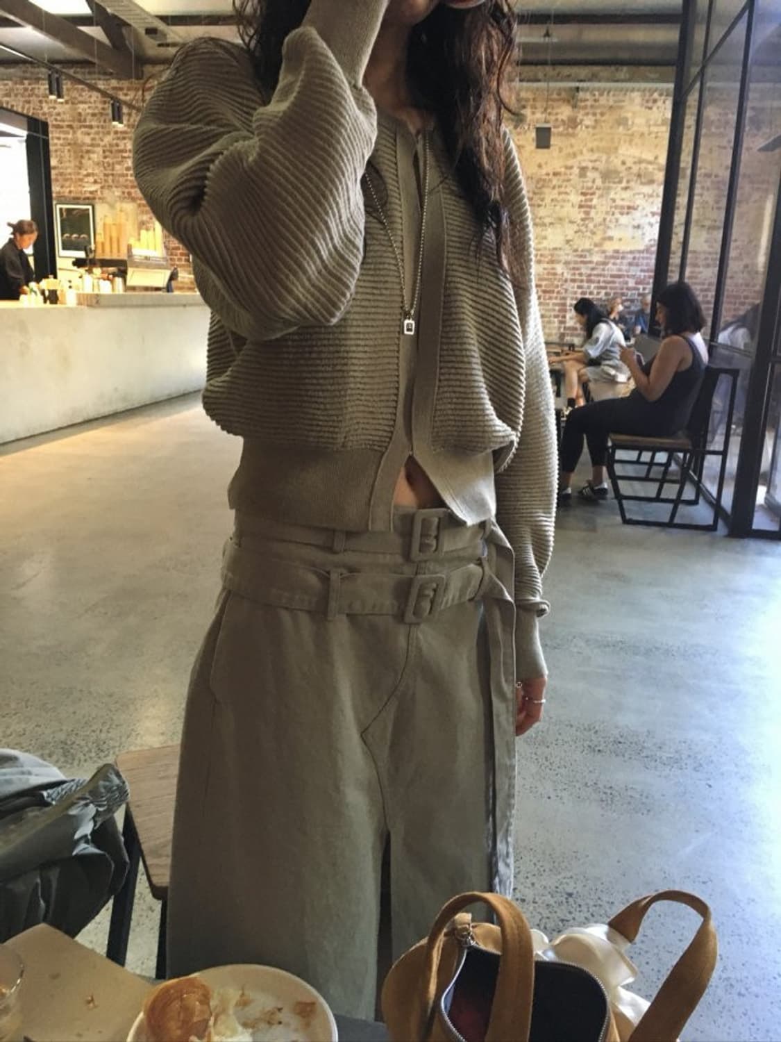 브리드 3D 플리츠 가디건 카키 상품이미지3