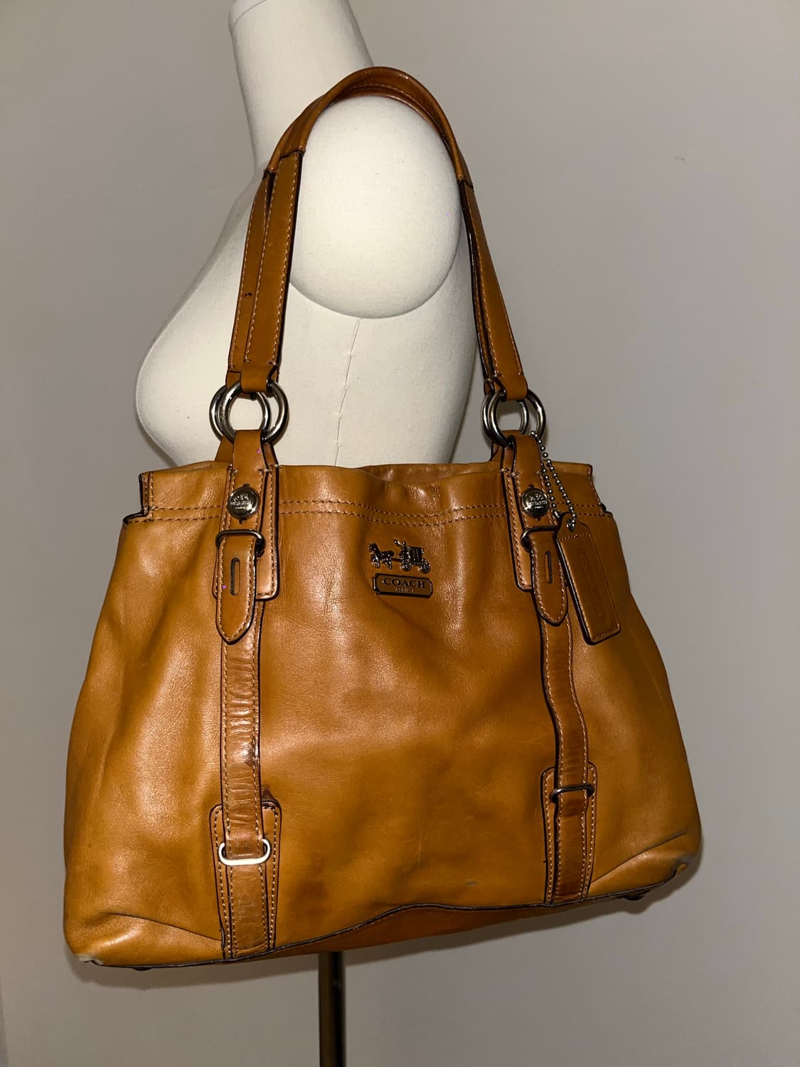 🎉BLACK FRIDAY🎉 Coach beige bag 상품이미지2