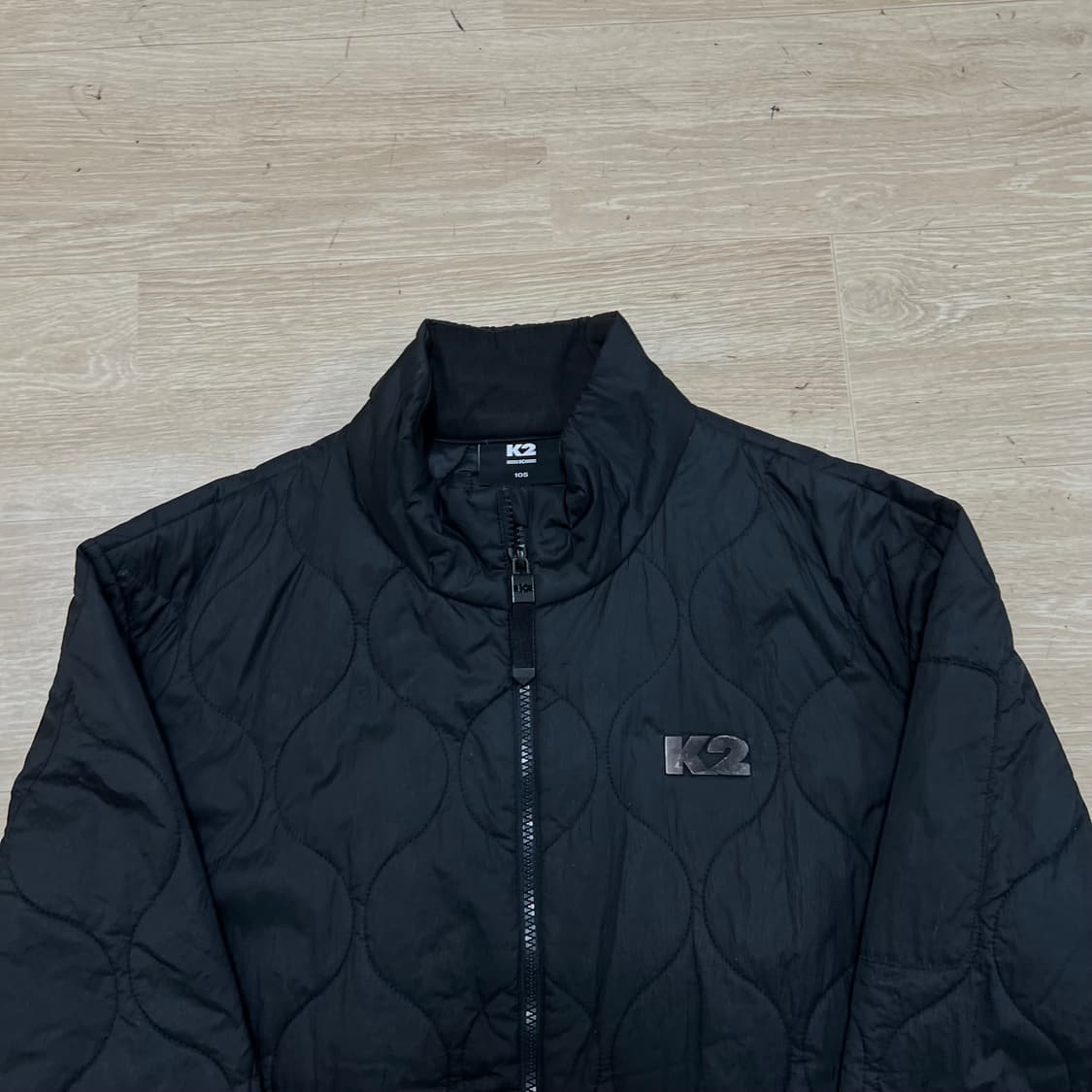 노스페이스 여성 페이즐리 로고 초경량 패딩 점퍼 [블랙] XS/85 상품이미지2