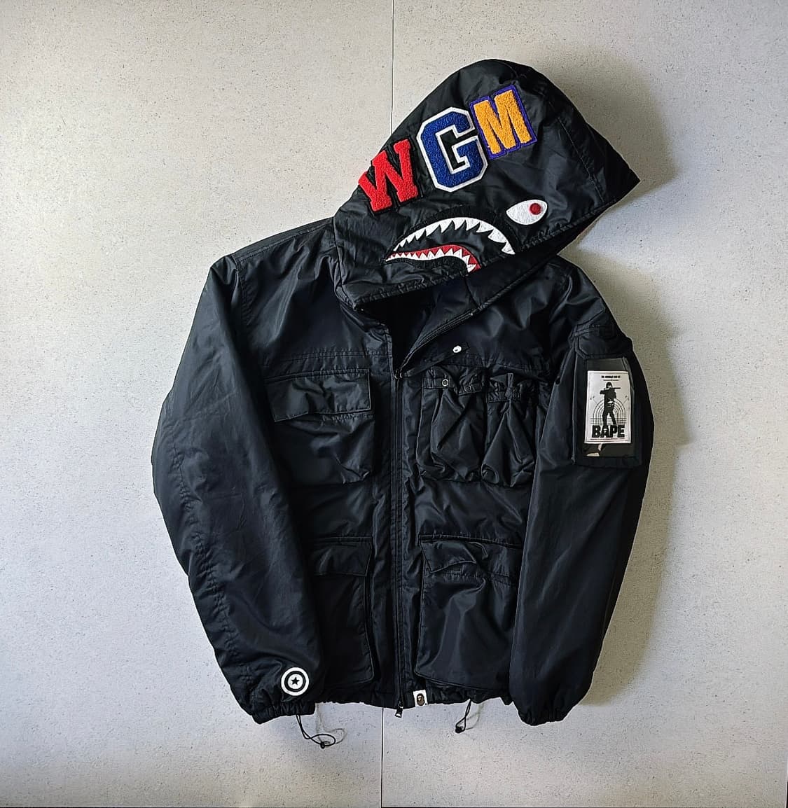 베이프 점퍼 상품이미지1