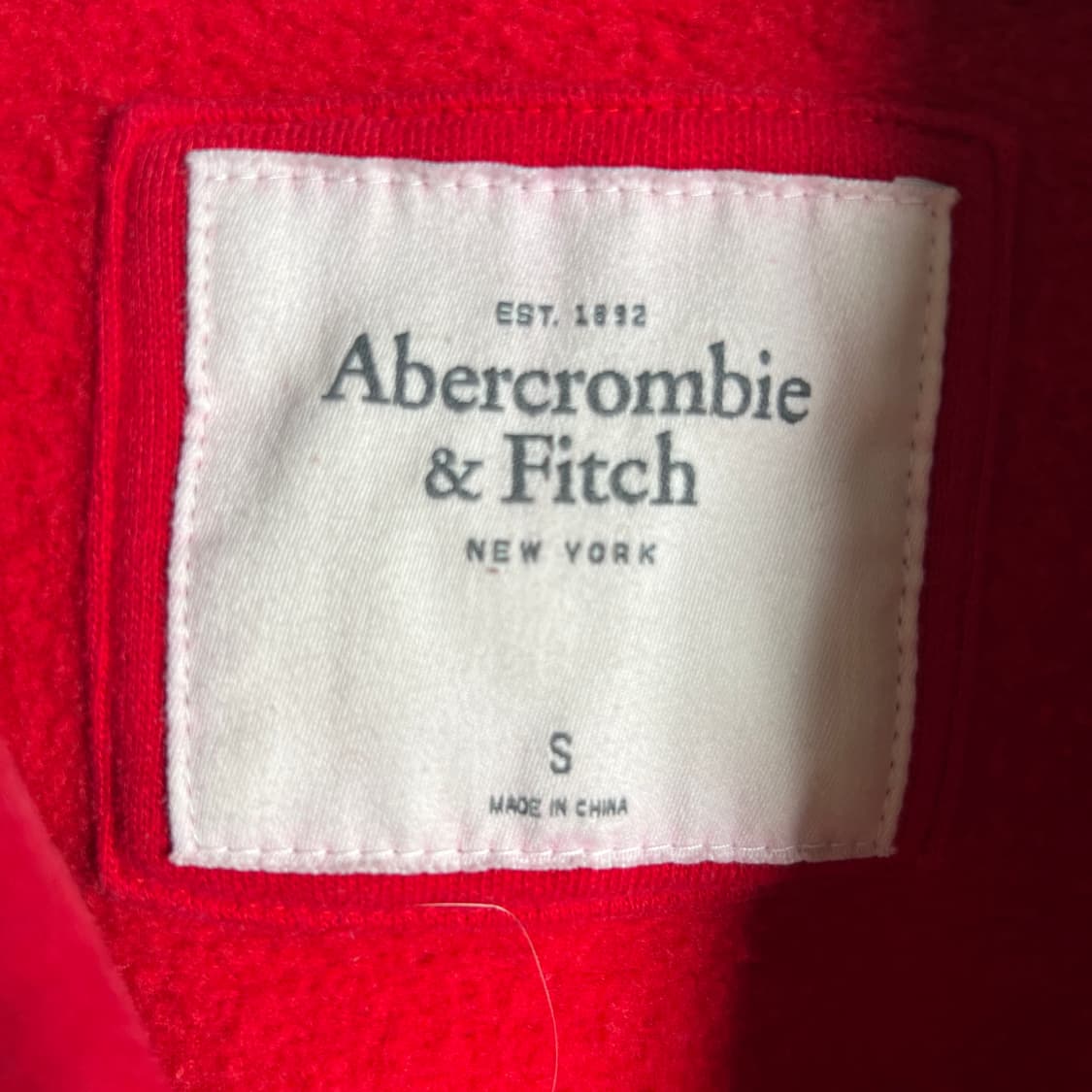 아베크롬비 레드 후드티 S 상품이미지3
