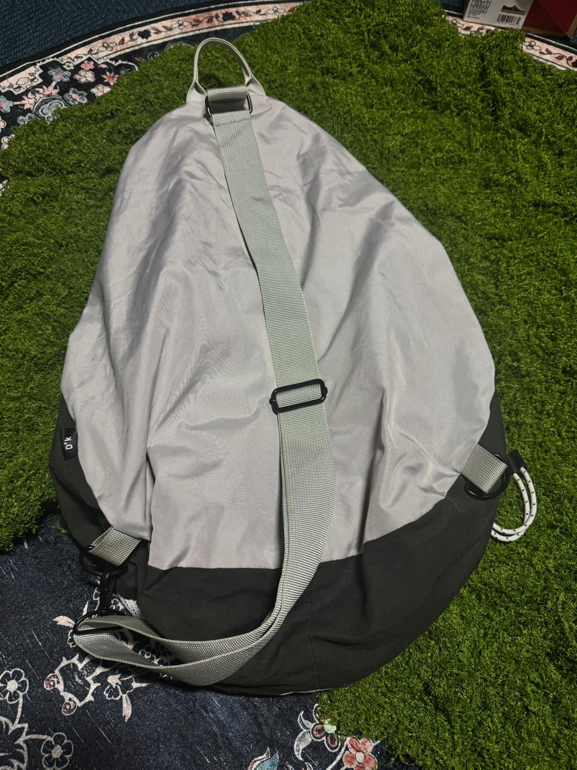 디퍼런트이즈오케이 슬링백 상품이미지2