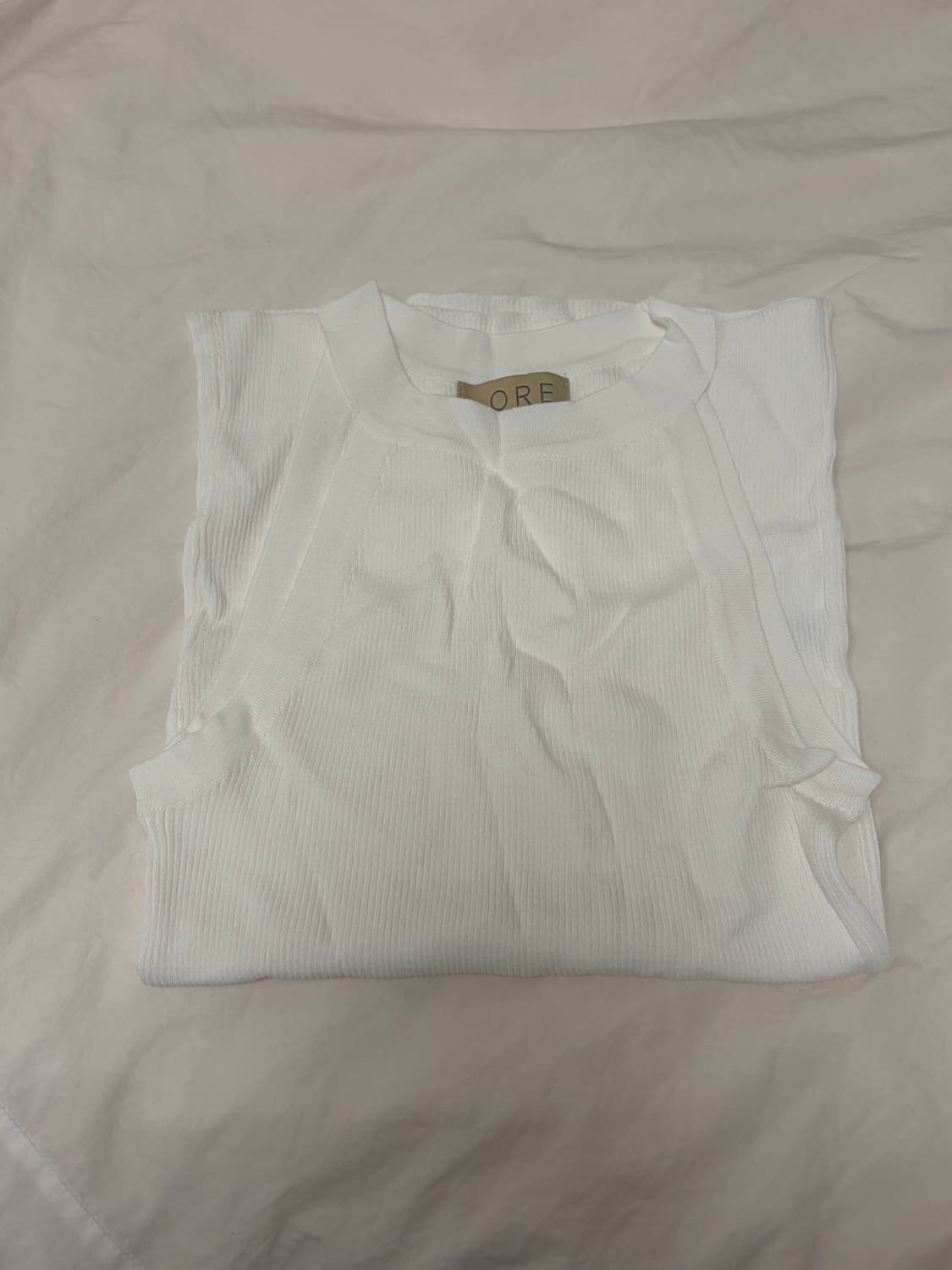 ORE 오어 홀터넥 슬리브리스 화이트 상품이미지5