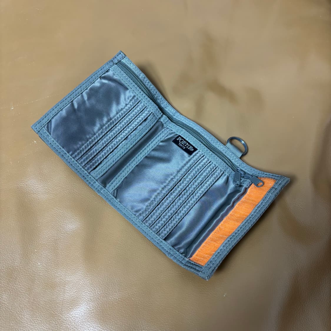 PORTER 포터 탱커 월렛 지갑 그레이 상품이미지3