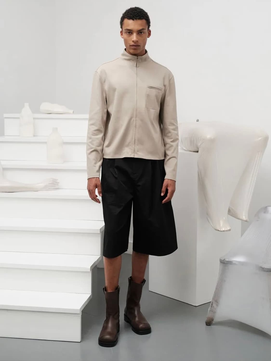 AMOMENTO SLIM FIT POCKET JUMPER (Beige) 상품이미지1