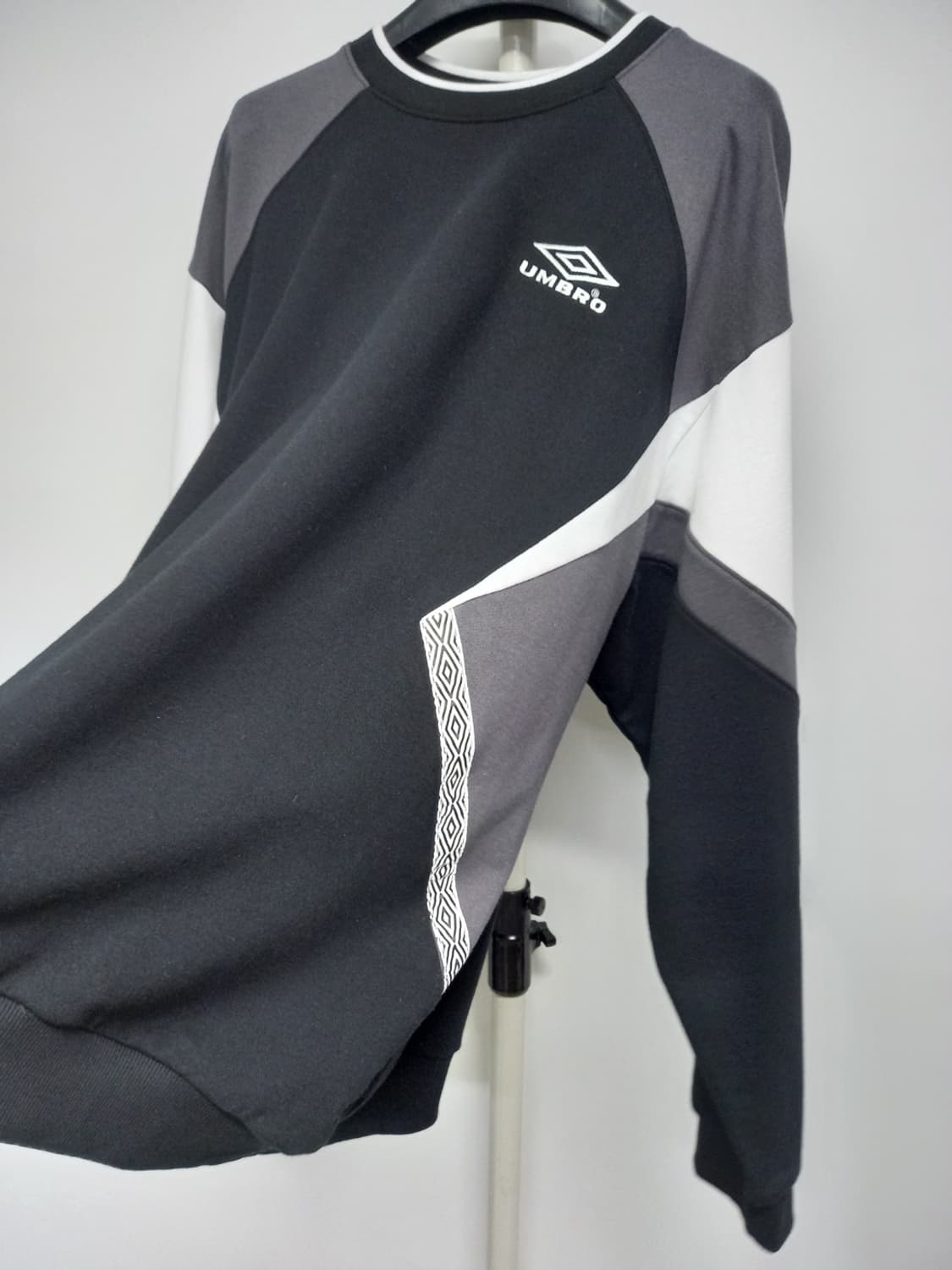 새 엄브로 춘추동 남성 맨투맨 105 상품이미지5