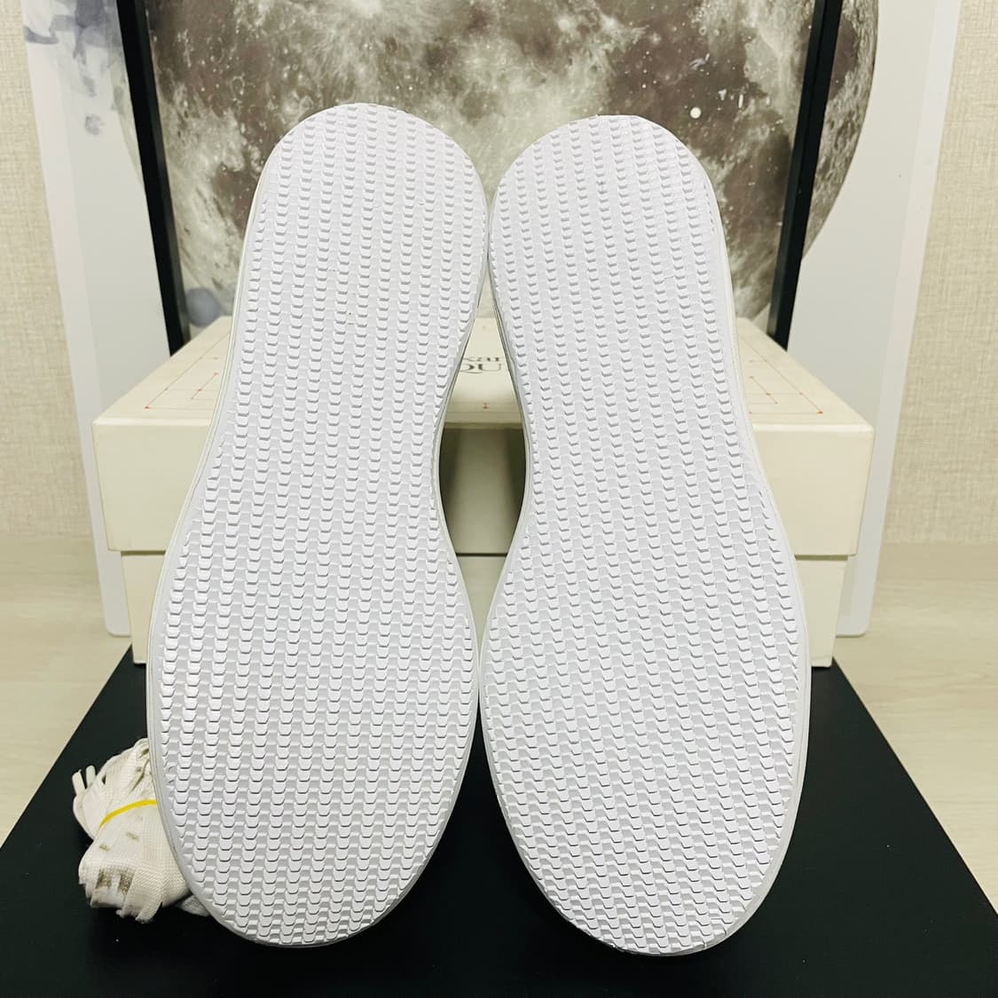 정품 42) 알렉산더 맥퀸 리플렉티브 오버솔 270~2 상품이미지6