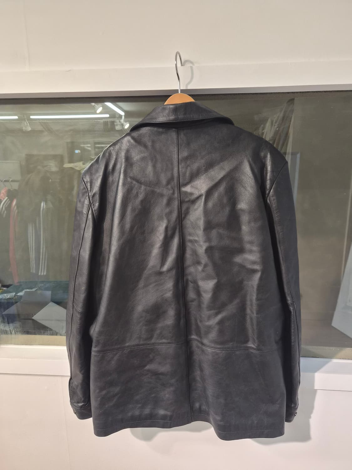 L) 싱글라이더 레더 자켓 팝니다 상품이미지2