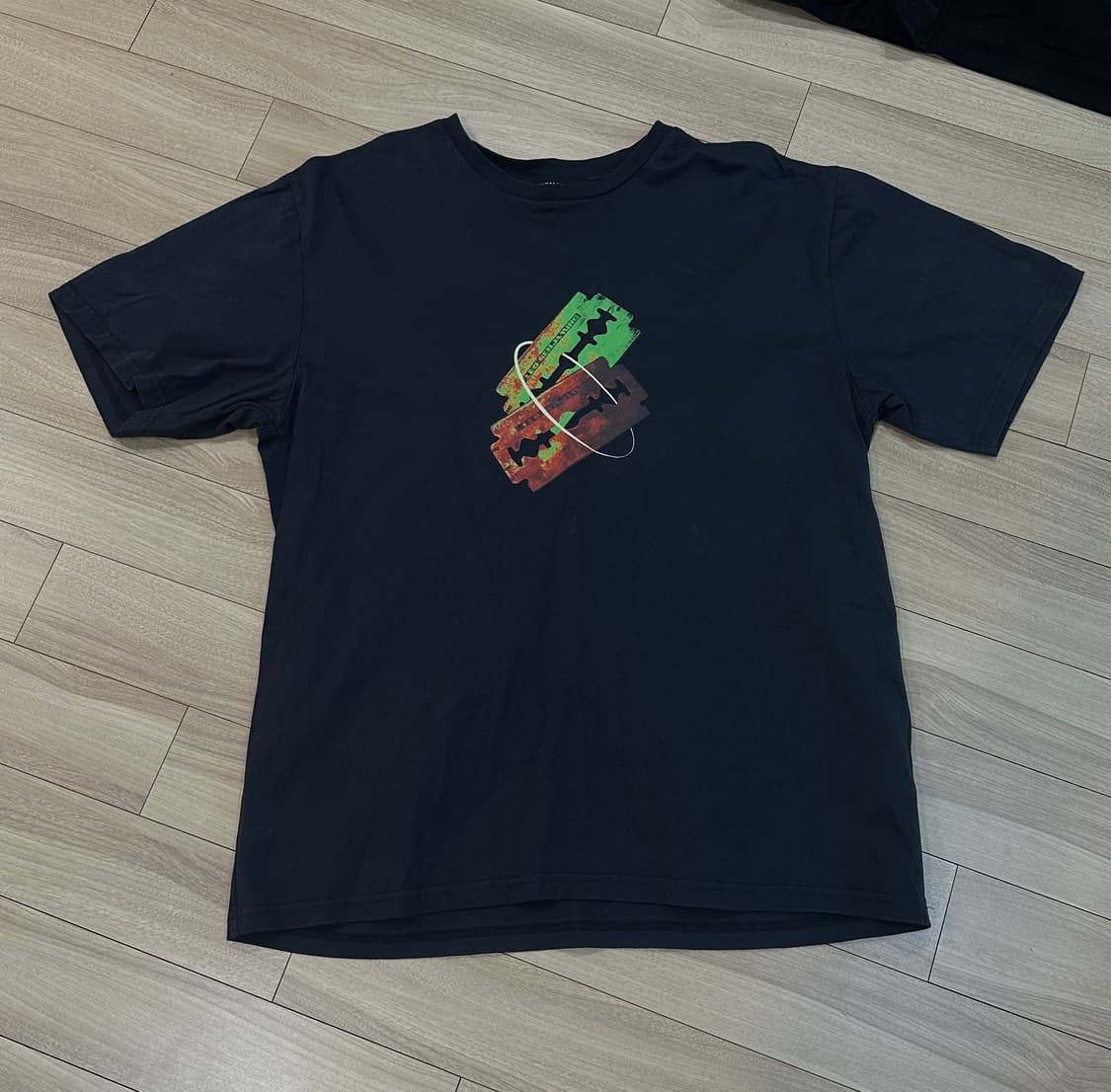 Les Benjamins 면도날 티셔츠 상품이미지1