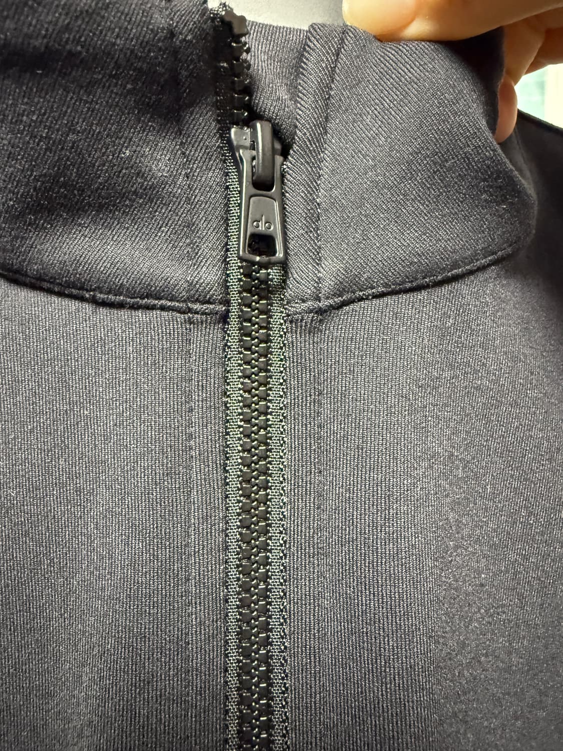 알로 요가 에어브러쉬 코르셋 풀집 자켓 블랙 상품이미지3