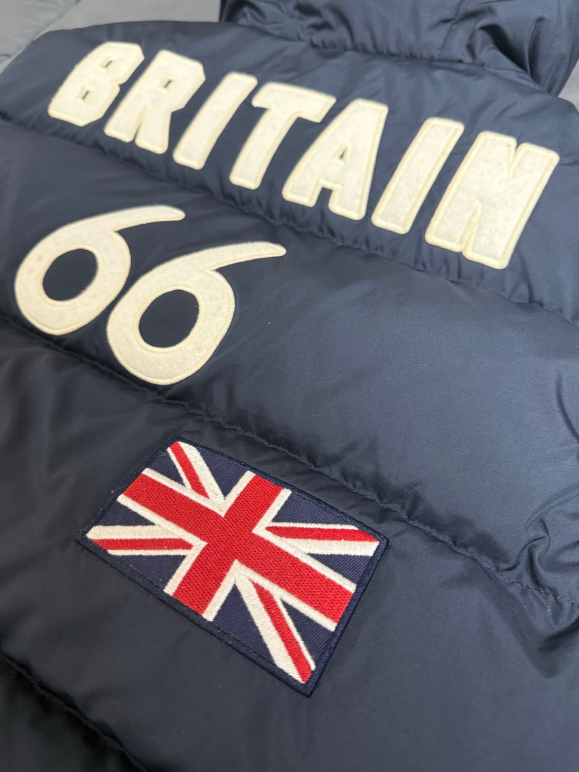 폴로 랄프로렌  빅포니 브리튼 패딩조끼 네이비 상품이미지3