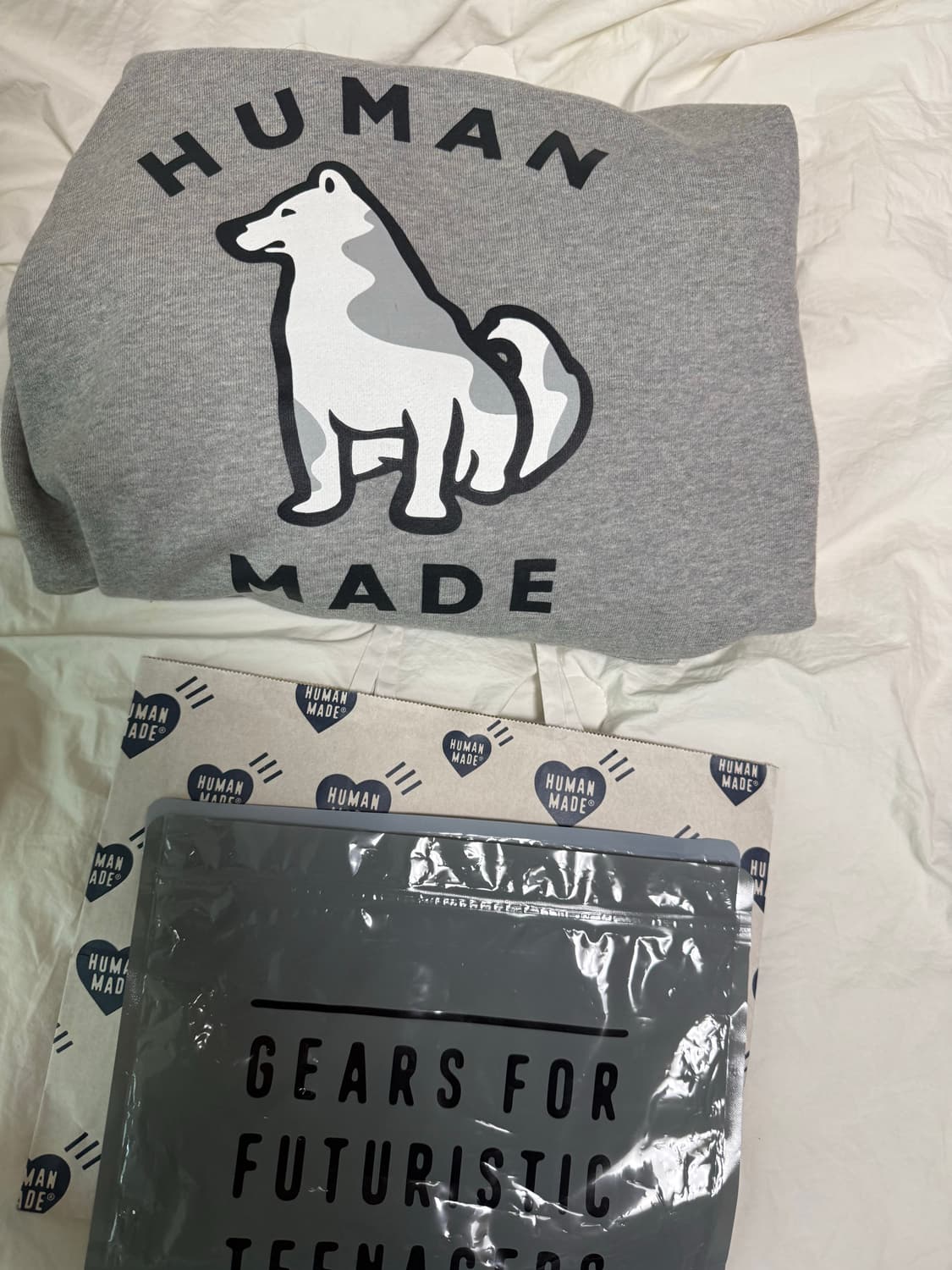 휴먼메이드 진돗개 후드티 상품이미지1