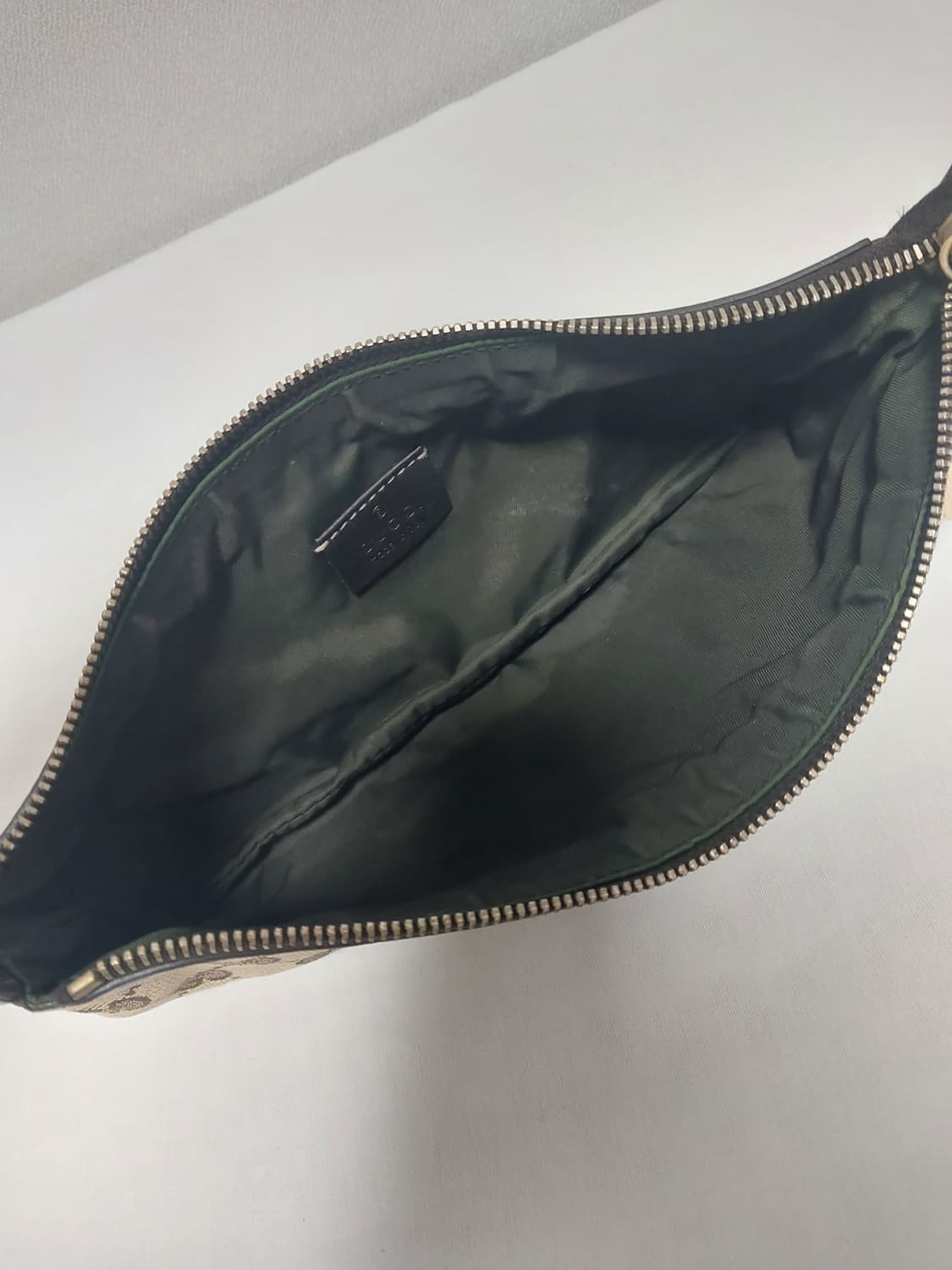 구찌 자가드 GG로고 미니 숄더백 (정품) 상품이미지8