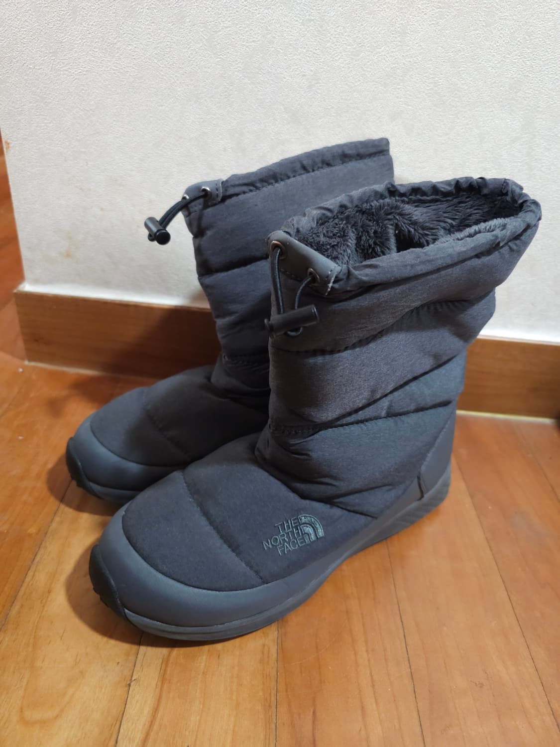 노스페이스 구스다운 패딩 부츠 방한화 240 상품이미지1