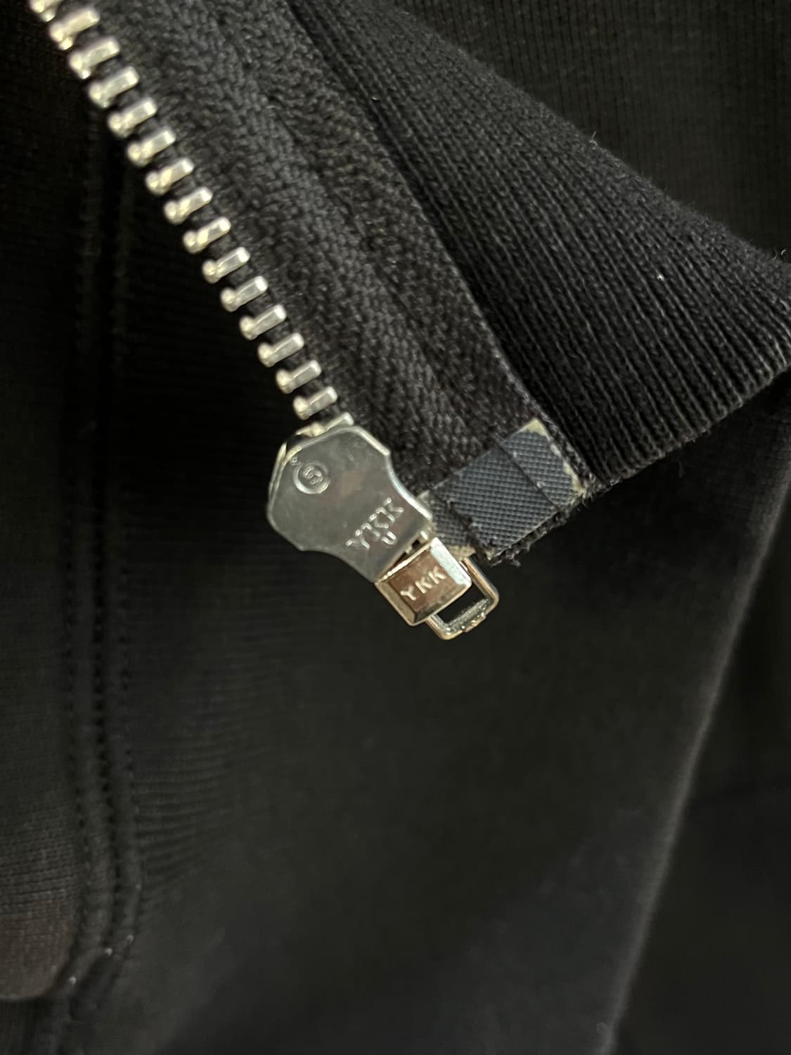 톰브라운 클래식 4선 후드 집업 상품이미지6