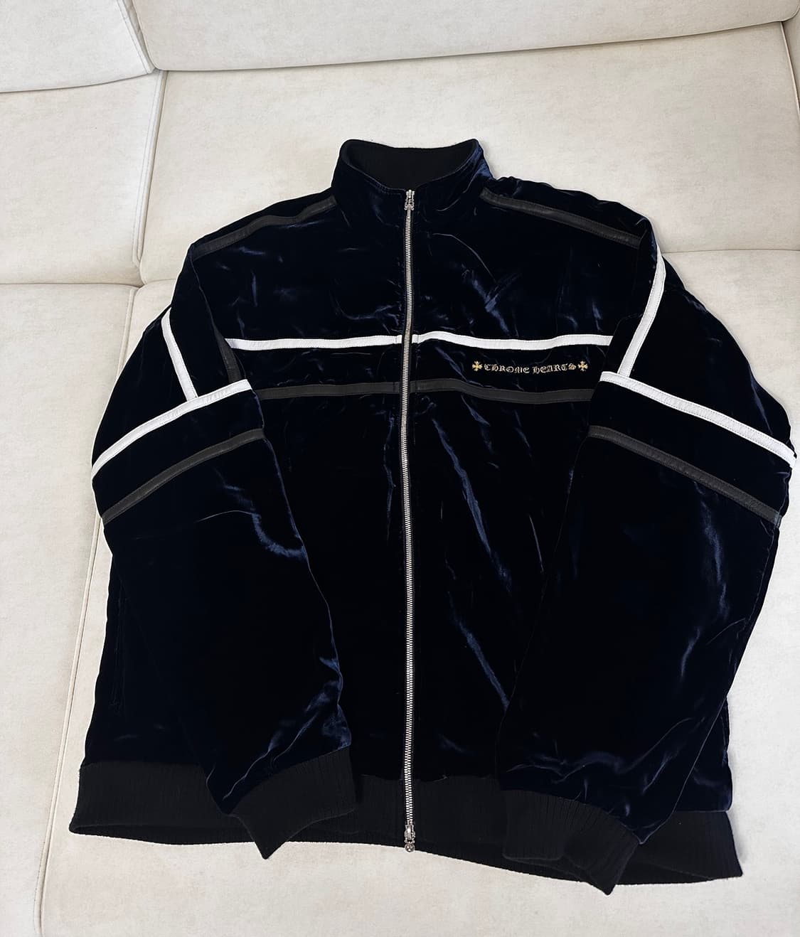 [XXL]크롬하츠 벨벳 트랙탑 상품이미지1