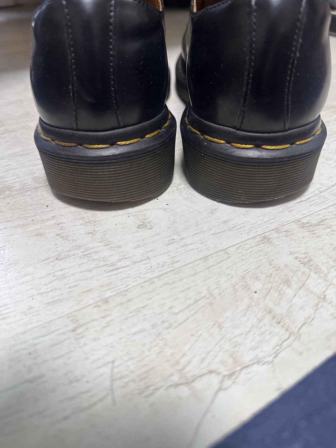 닥터마틴 1461 스무스 블랙 uk6 상품이미지3