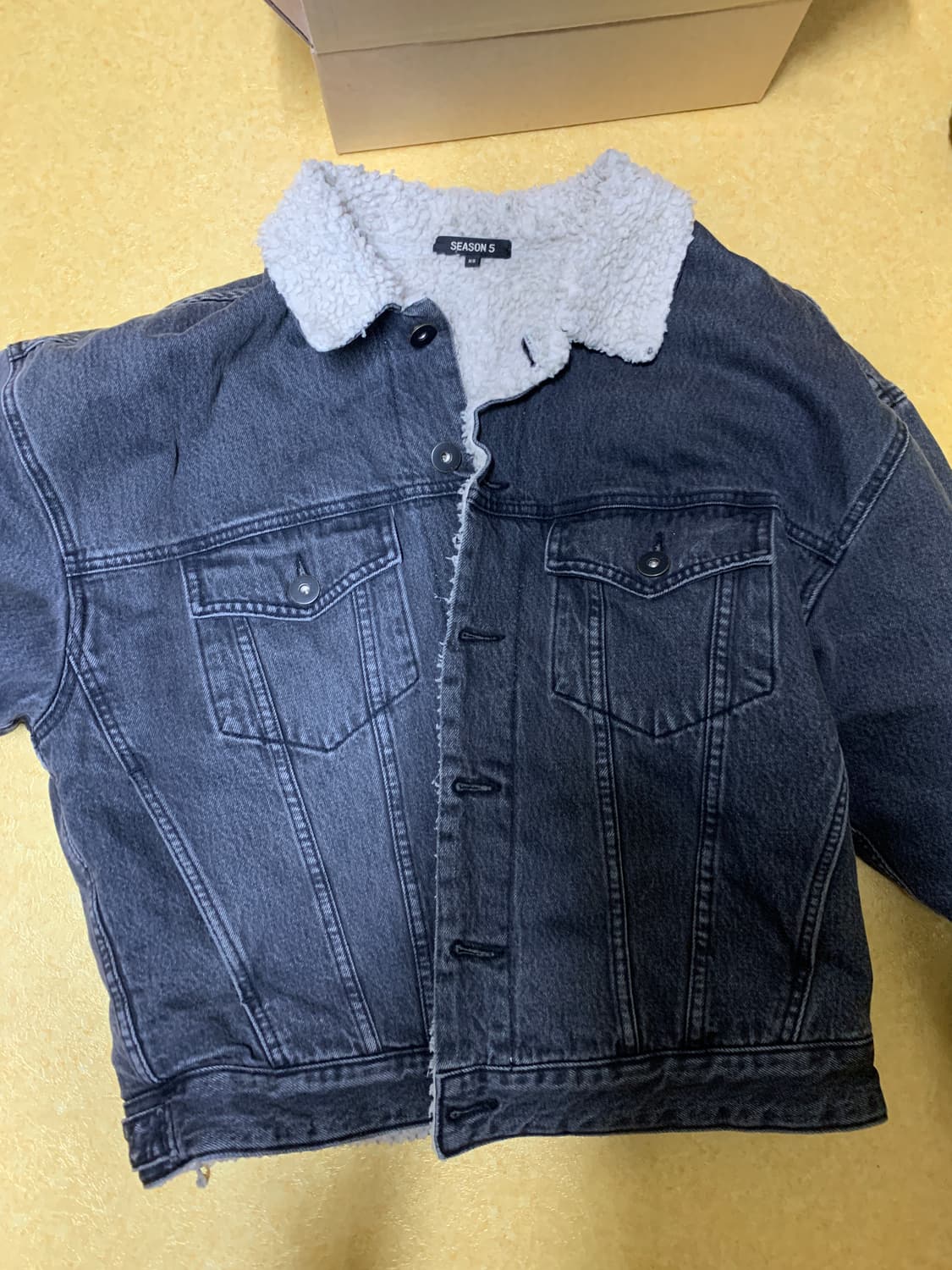 [XS] 이지 시즌5 쉐르파 자켓 잉크 상품이미지1