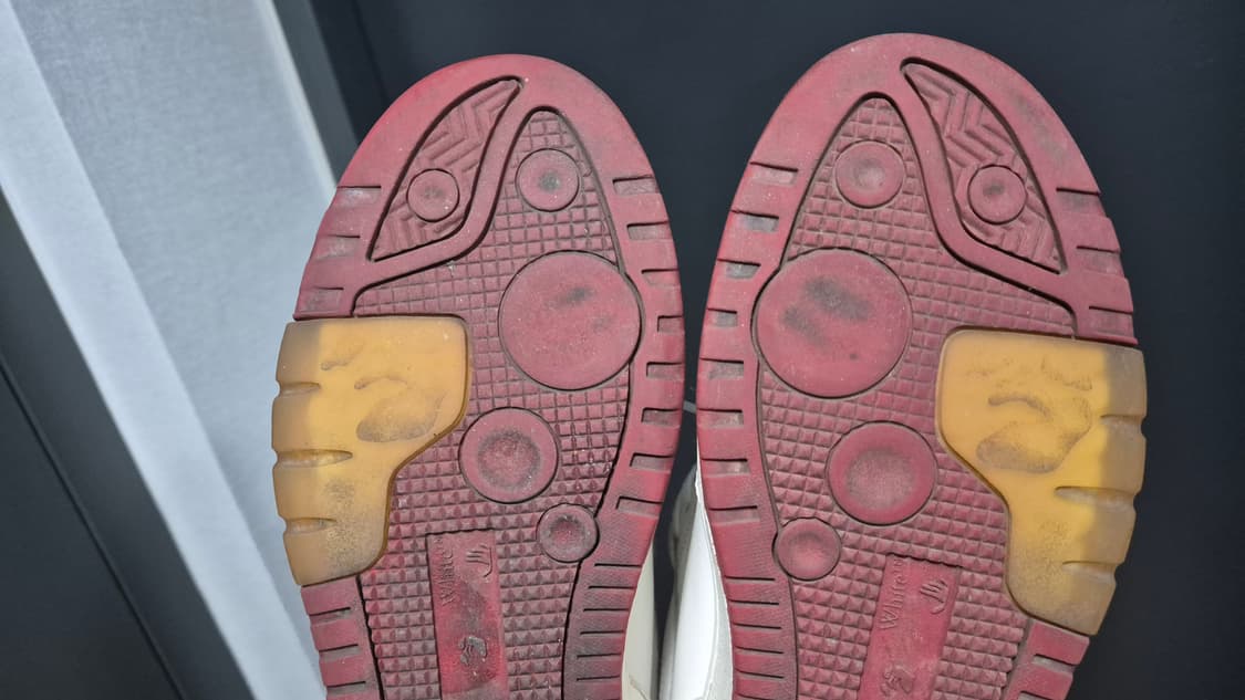 오프화이트 아웃오브오피스 상품이미지6