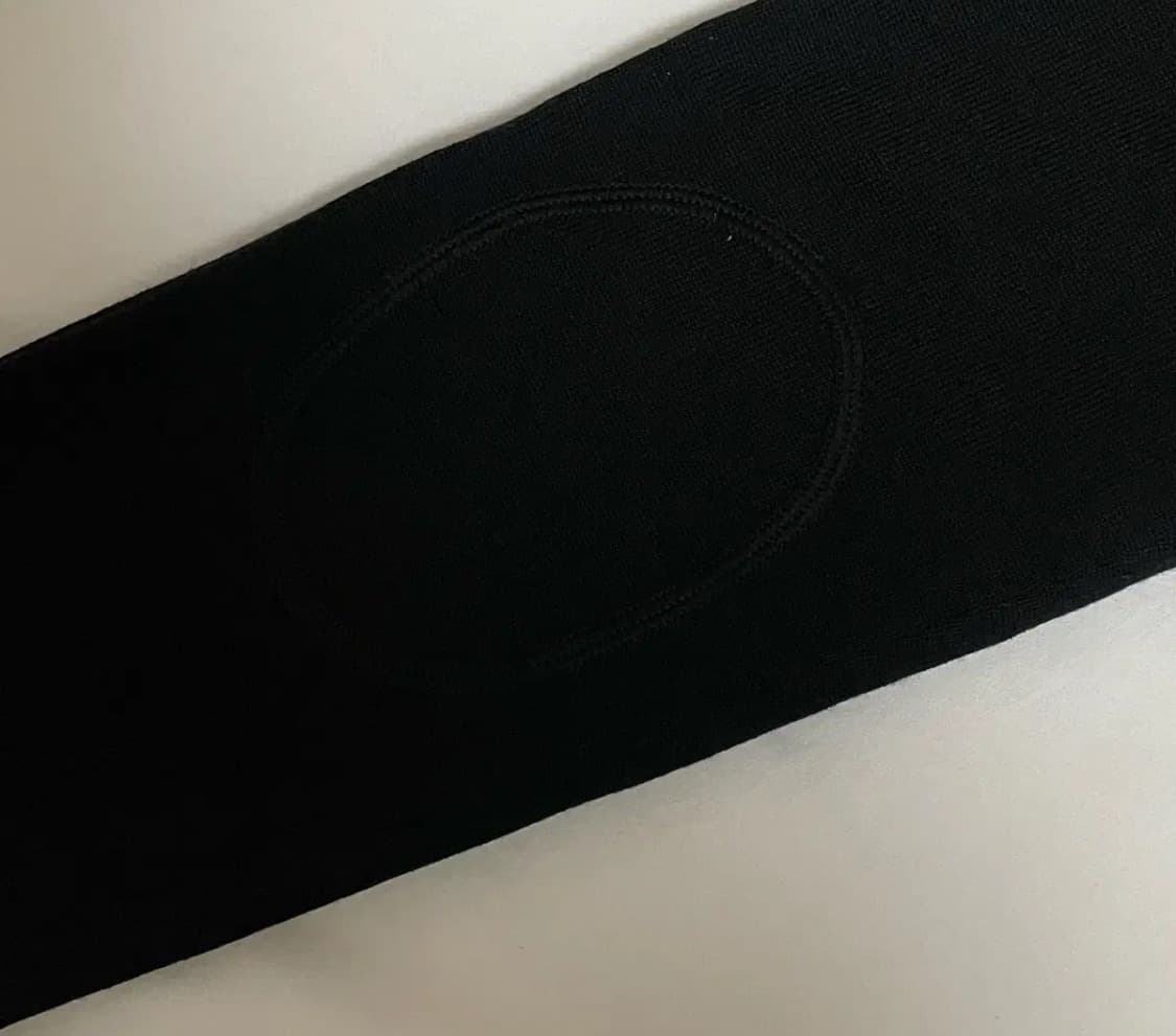 헤지스 여성 퍼피자수 울 가디건 블랙 상품이미지2