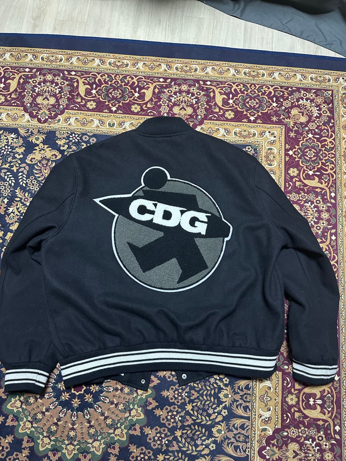 [L] 꼼데가르송 스투시 40주년CDG 바시티 상품이미지7