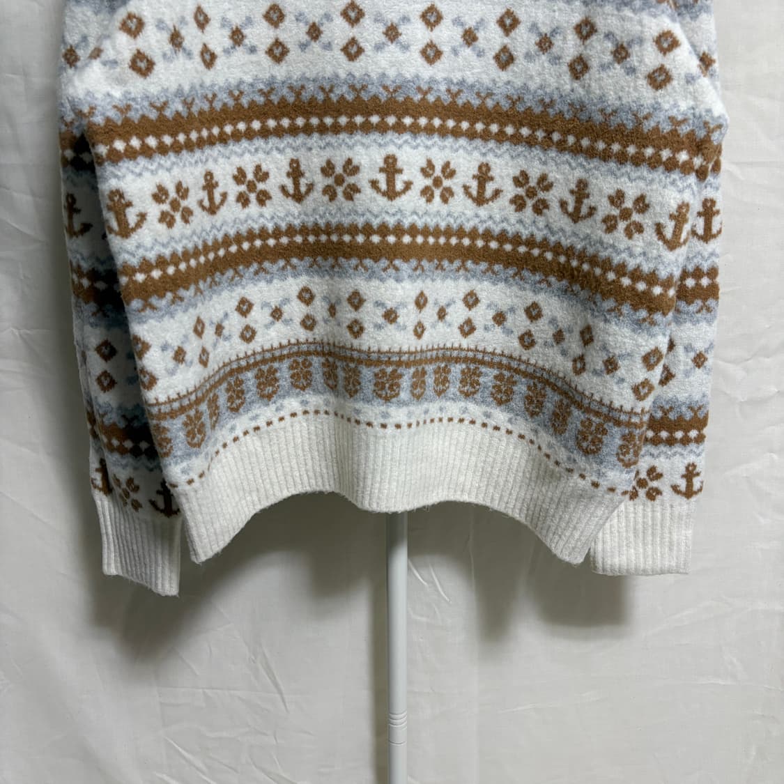 유니클로 X JW앤더슨 노르딕 니트 / 아이보리, M 상품이미지3