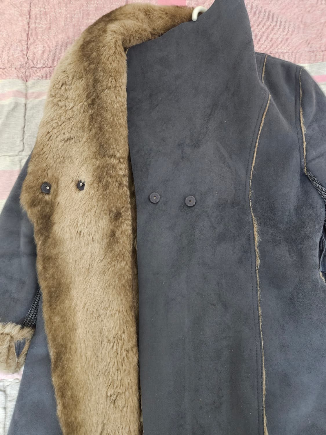 gguljame 네이비 퍼 무스탕 코트 상품이미지8