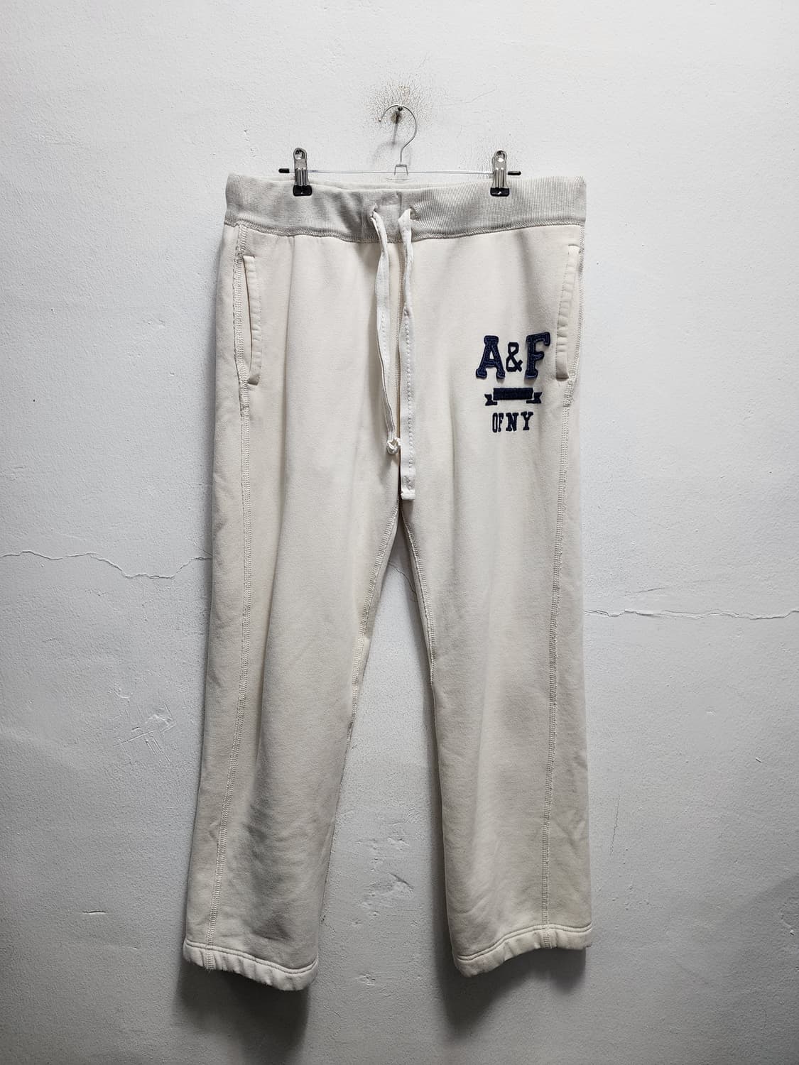 아베크롬비 아이보리 기모 스웻팬츠  상품이미지1