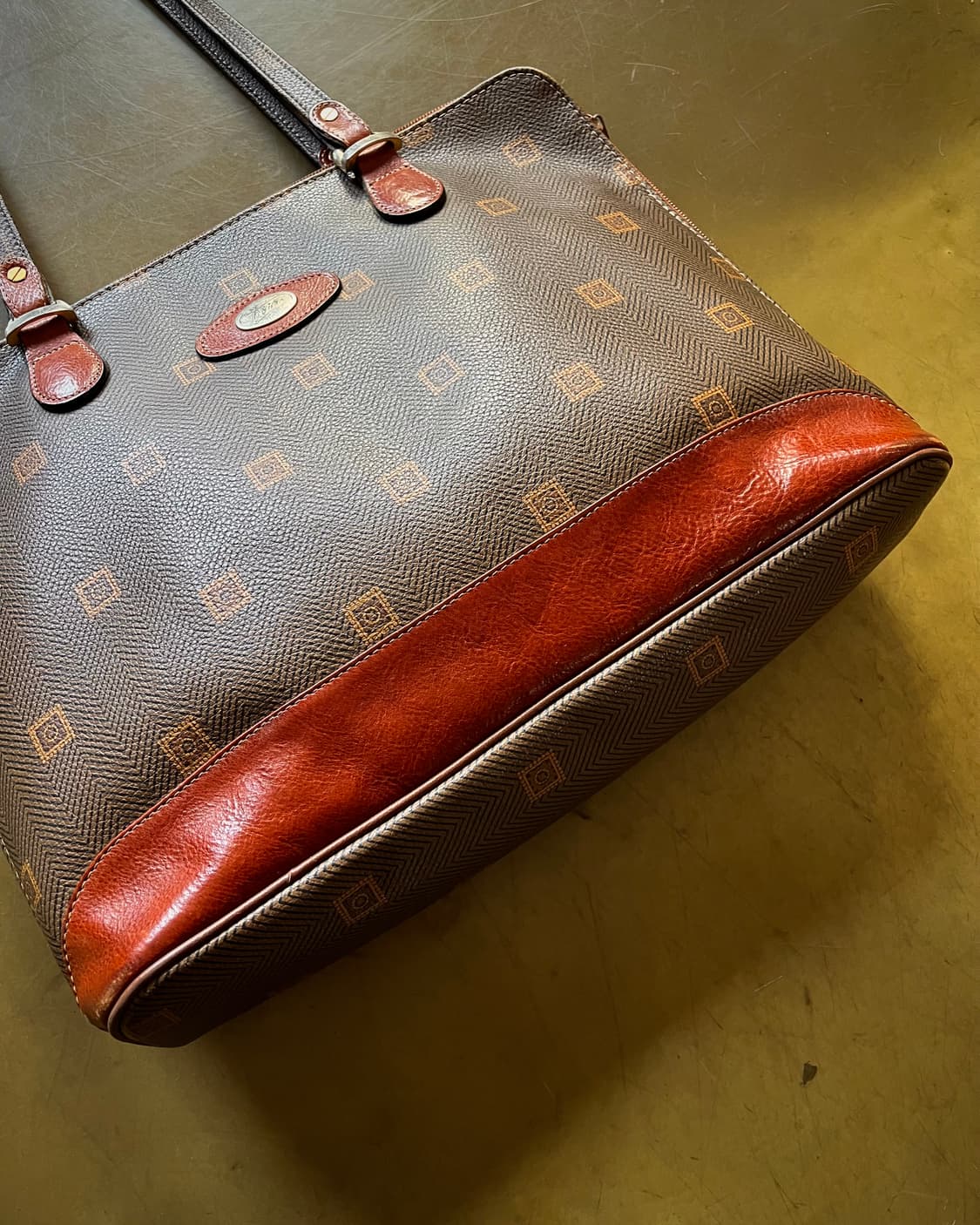 TEXIER France Made Leather Shoulder Bag 상품이미지6