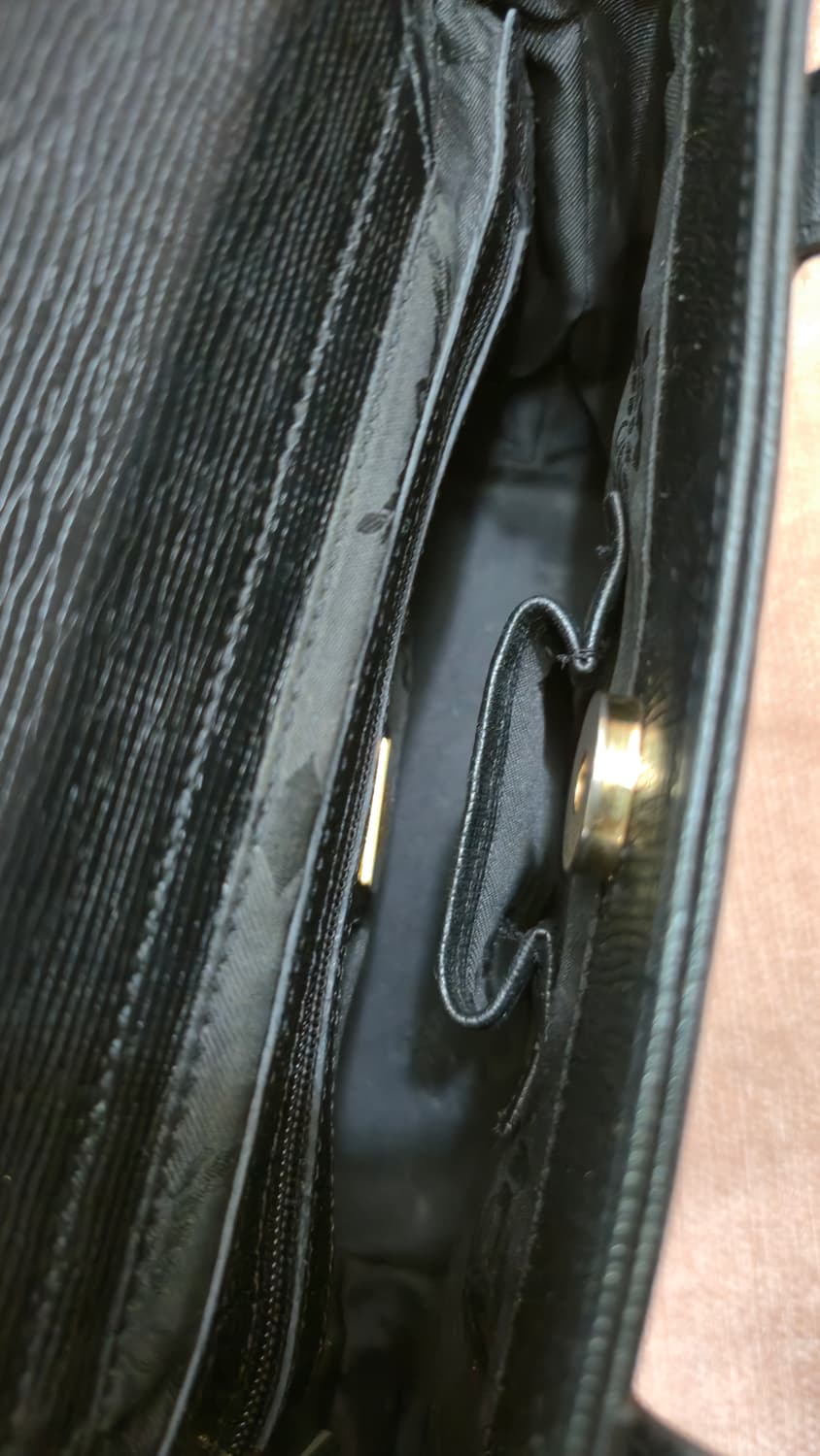 MCM 정품  블랙 사피아노 레더 토트백 상품이미지9