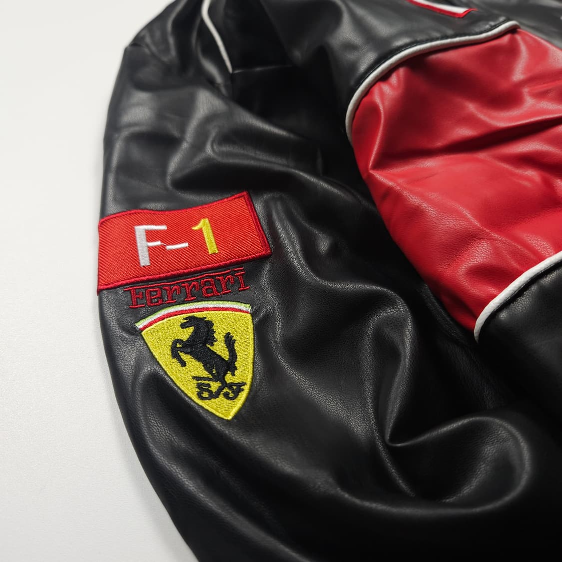 빈티지 페라리 풀 자수 레더 레이싱 자켓 (100) 상품이미지4