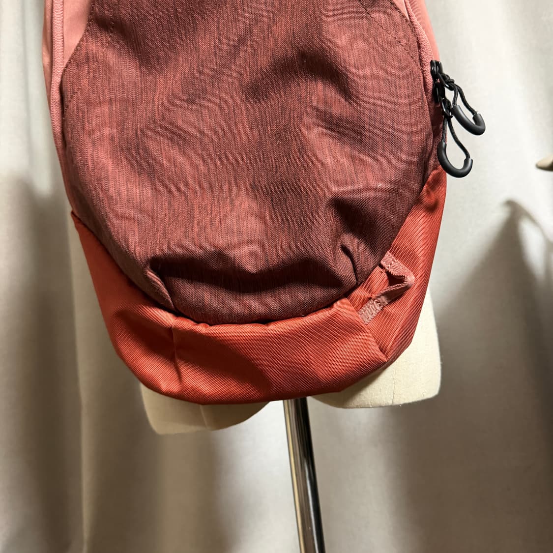 [희귀템] 미스치프 롬버스 백팩 오렌지 상품이미지4