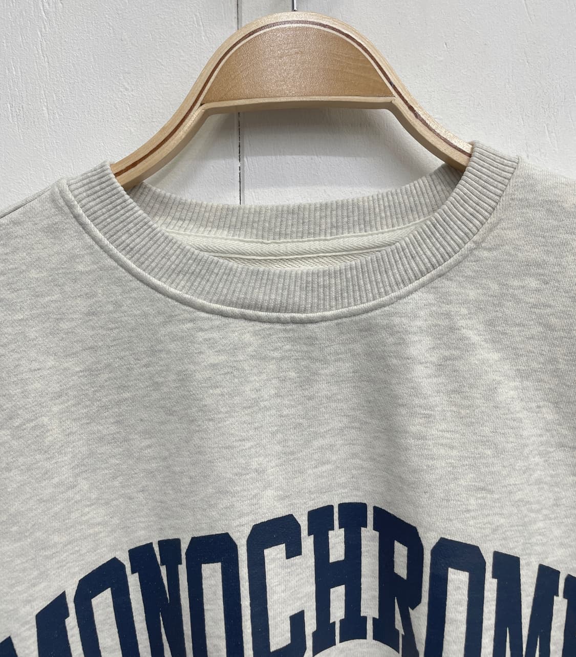 스튜디오 톰보이 MONOCHROME 프린팅 맨투맨 상품이미지7