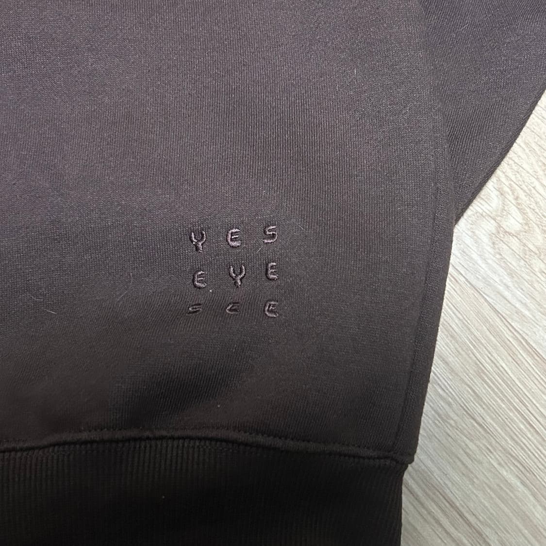 예스아이씨 체크 로고 스웻셔츠 상품이미지3