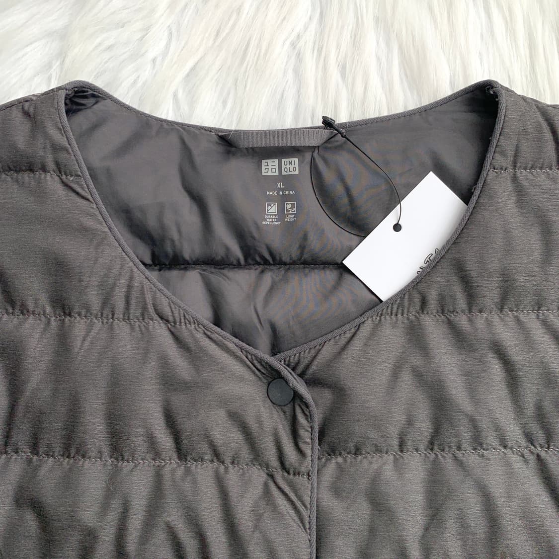 일본 유니클로 덕다운 여성 라운드 경량패딩 1798 상품이미지3